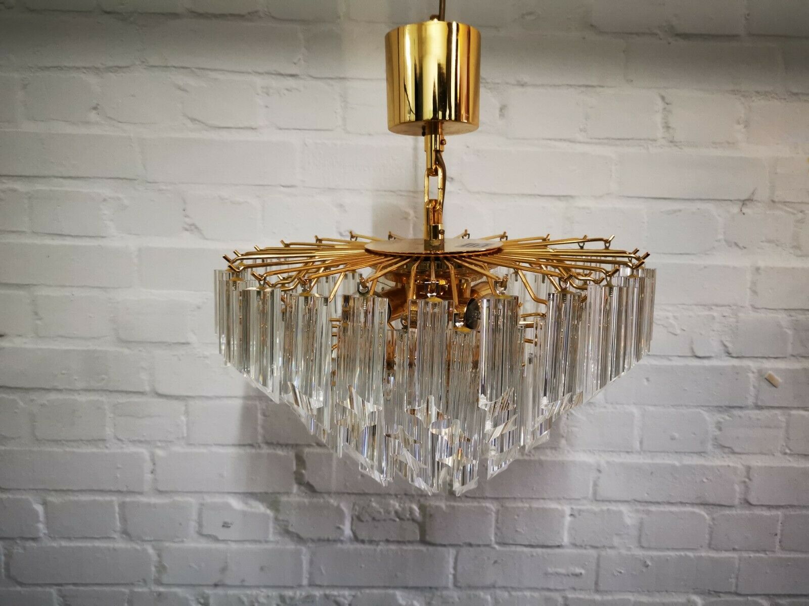Vintage Stylish Italian Novaresi Chandelier Murano Glass 41cm Diam